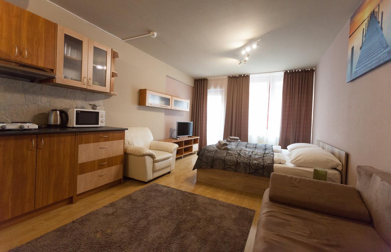 Anva House Hotel Будапеща Екстериор снимка