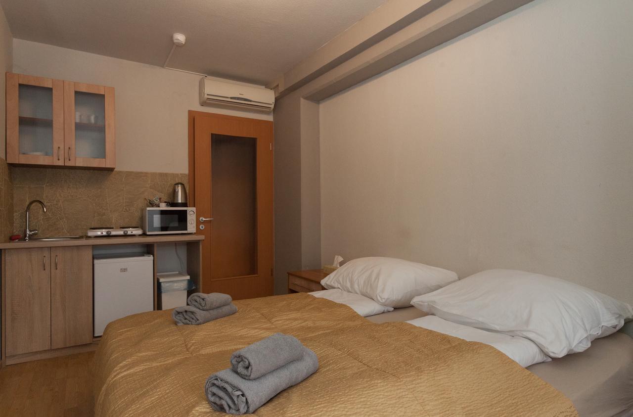 Anva House Hotel Будапеща Екстериор снимка