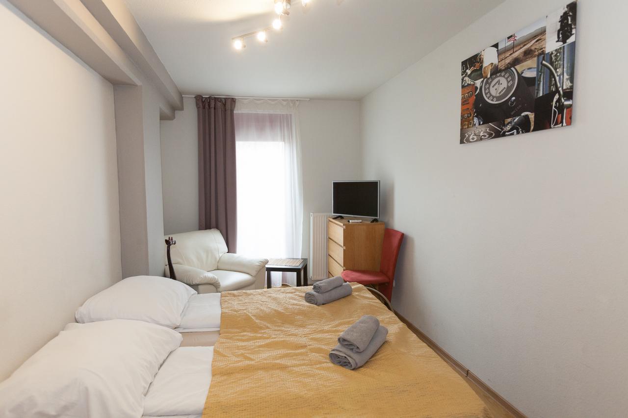 Anva House Hotel Будапеща Екстериор снимка