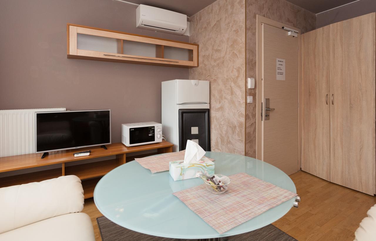 Anva House Hotel Будапеща Екстериор снимка