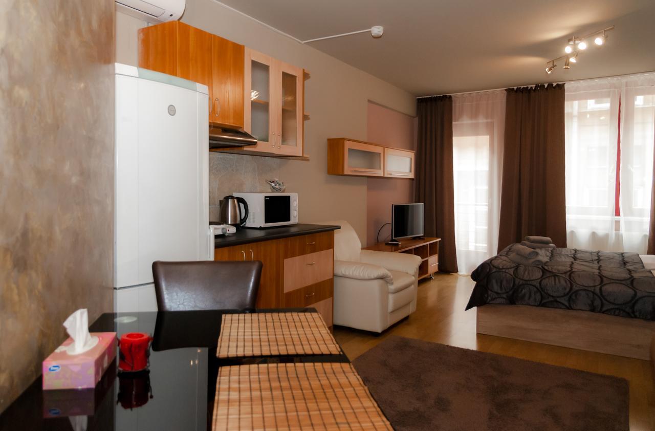 Anva House Hotel Будапеща Екстериор снимка